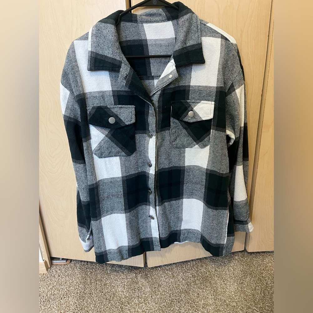 Plaid Button-Up Shirt in dark green and White